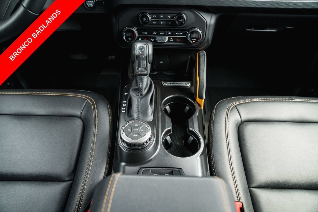 Used 2024 Ford Bronco Badlands AWD/4WD image 24