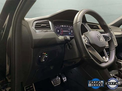 Used 2024 Volkswagen Tiguan SEL R-Line image 34