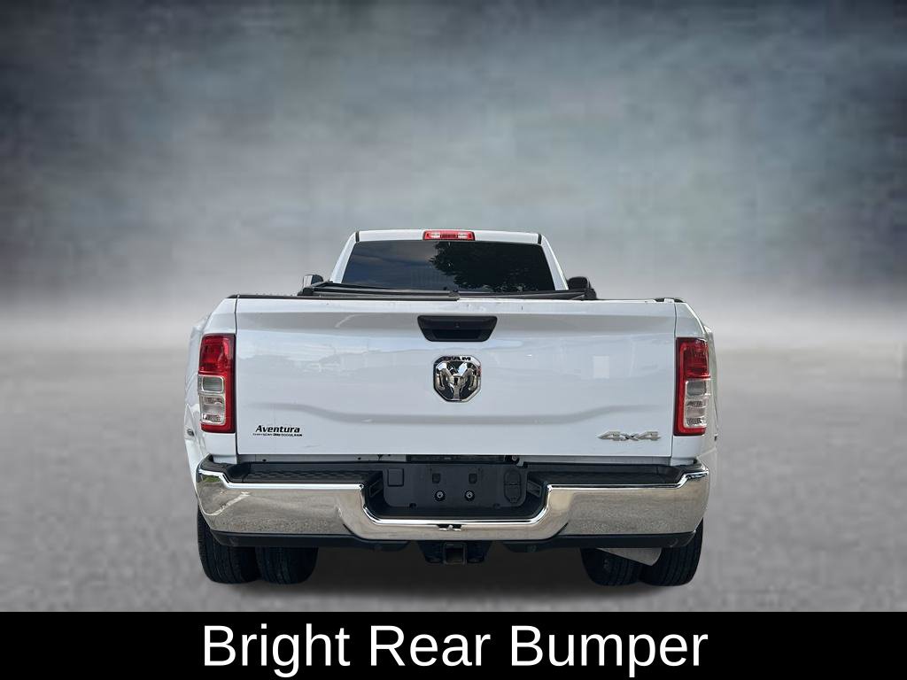 Used 2022 RAM 3500 Tradesman w/ Chrome Appearance Group AWD/4WD image 6