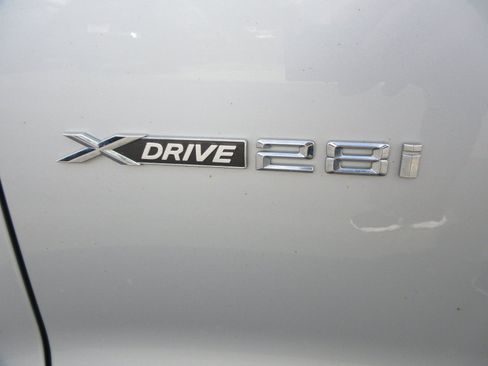 Used 2015 BMW X4 xDrive28i AWD/4WD image 3