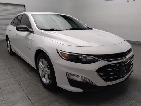 Used 2022 Chevrolet Malibu LS FWD image 13