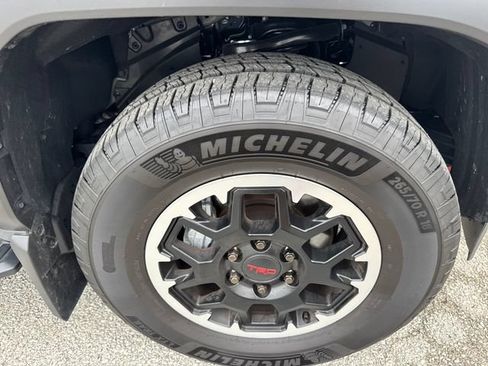 Used 2026 Toyota 4Runner TRD Off-Road Premium w/ Tow Technology Package AWD/4WD image 10