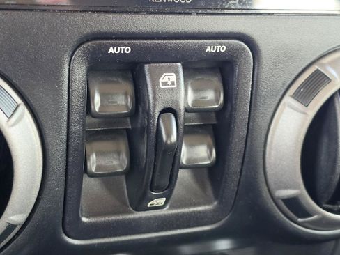 Used 2014 Jeep Wrangler Unlimited Sport w/ Quick Order Package 24S AWD/4WD image 22