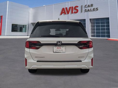 Used 2025 Honda Odyssey Sport-L image 5