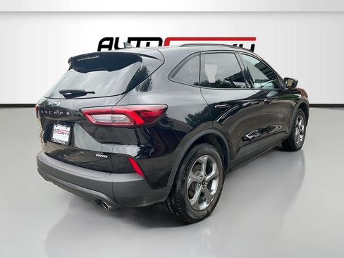 Used 2025 Ford Escape ST-Line AWD/4WD image 7