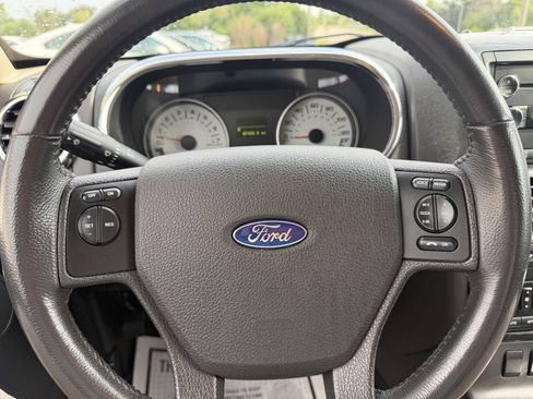 Used 2010 Ford Explorer Sport Trac Limited AWD/4WD image 24