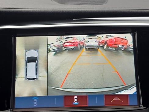 Used 2019 Buick Envision Premium w/ Driver Confidence Package image 14