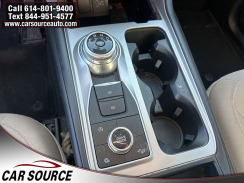 Used 2020 Ford Explorer XLT w/ Comfort Package image 19