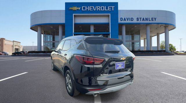 New 2026 Chevrolet Blazer LT w/ Convenience Package FWD image 6