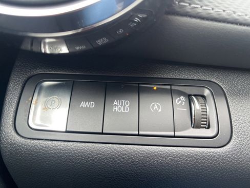 New 2026 Chevrolet Equinox LT w/ Convenience Package II image 17