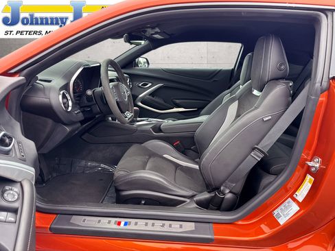 Used 2024 Chevrolet Camaro SS RWD image 10