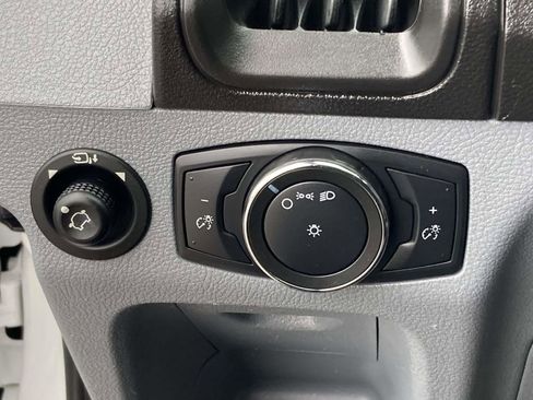 Used 2019 Ford Transit 150 130 Low Roof RWD image 30