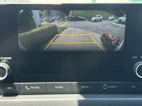 Used 2025 Honda Civic Sport image 28