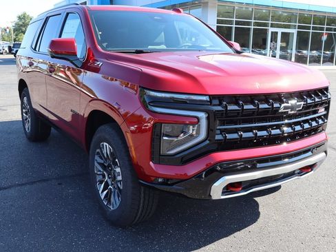 New 2026 Chevrolet Tahoe Z71 w/ Z71 Off-Road Package AWD/4WD image 2