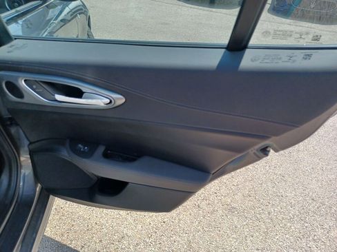 Used 2024 Alfa Romeo Giulia Ti image 8