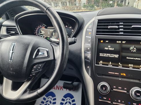 Used 2018 Lincoln MKC Premiere FWD image 30