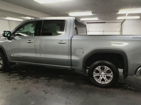 Certified 2025 GMC Sierra 1500 SLT AWD/4WD image 6