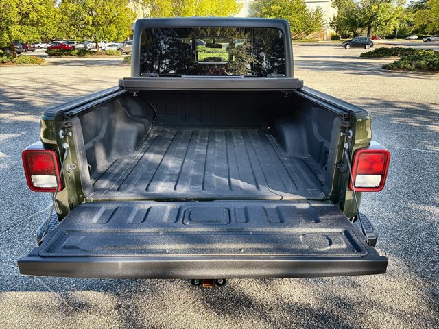 Used 2021 Jeep Gladiator Sport AWD/4WD image 24