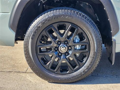 Used 2026 Toyota Tundra Limited image 8