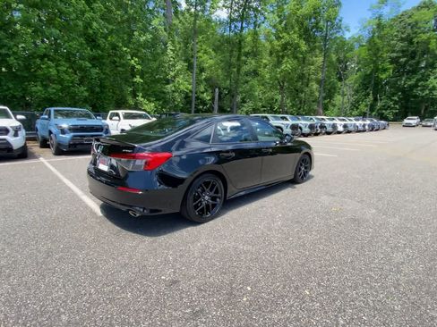 Used 2023 Honda Civic Sport image 6