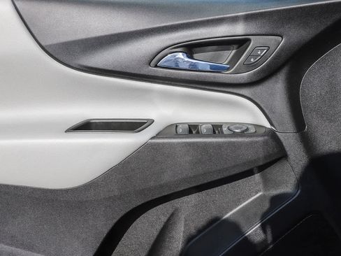 Used 2022 Chevrolet Equinox LT image 14