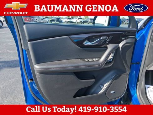 Used 2021 Chevrolet Blazer RS w/ Enhanced Convenience Package FWD image 10