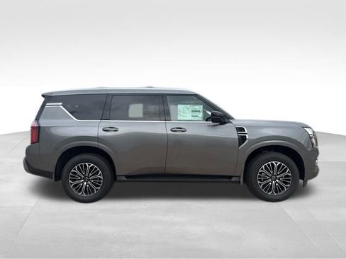 New 2026 Nissan Armada SL w/ Captain's Chari Seat Package image 10