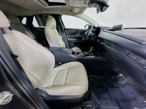 Used 2022 MAZDA CX-30 AWD 2.5 S w/ Preferred Package image 10