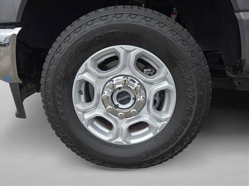 Used 2025 Ford F250 XLT image 21