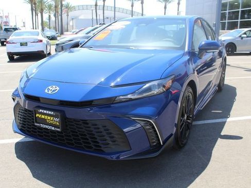 Certified 2026 Toyota Camry SE FWD image 6