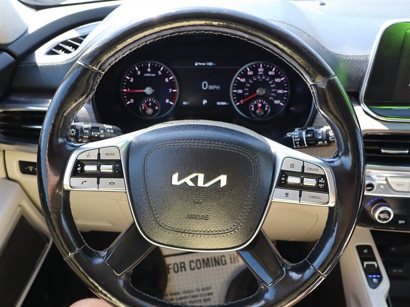 Used 2022 Kia Telluride SX w/ SX Prestige Package AWD/4WD image 25