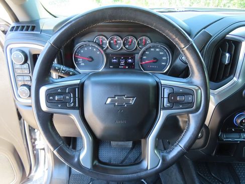 Certified 2019 Chevrolet Silverado 1500 RST AWD/4WD image 17