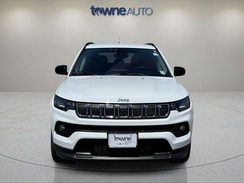 Used 2022 Jeep Compass Latitude AWD/4WD image 8