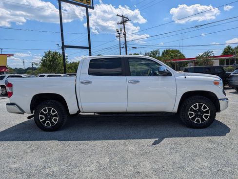 Used 2014 Toyota Tundra Limited w/ Limited Premium Package AWD/4WD image 5