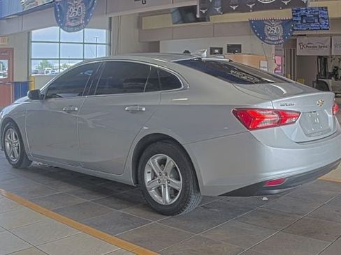 Used 2022 Chevrolet Malibu LT FWD image 15