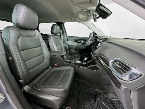 Used 2021 Chevrolet TrailBlazer LT w/ Premium Seating Package image 29