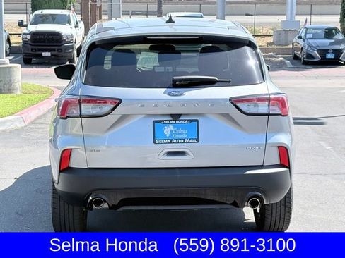 Used 2022 Ford Escape SE w/ SE Sport Appearance Package AWD/4WD image 6