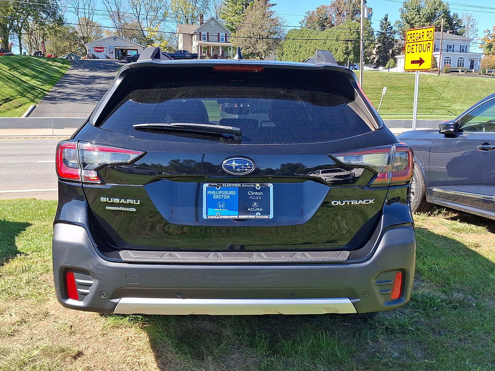 Used 2020 Subaru Outback Limited AWD/4WD image 5