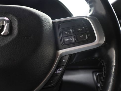 Used 2020 RAM 2500 Big Horn w/ Level 2 Equipment Group image 13