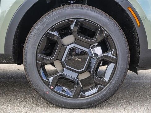 New 2026 Kia Sorento SX Prestige w/ Olive Brown Leather Package image 10