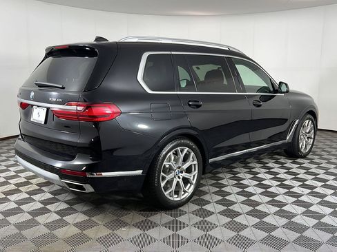 Used 2022 BMW X7 xDrive40i w/ Premium Package AWD/4WD image 5