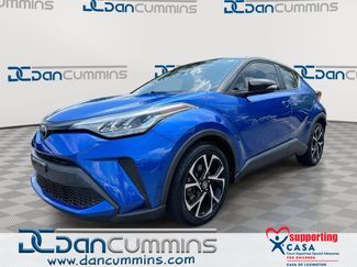 Used 2020 Toyota C-HR XLE FWD video 1