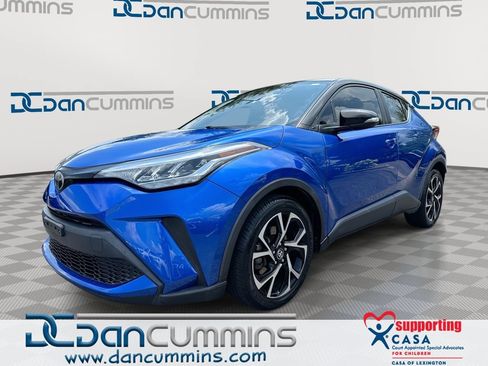 Used 2020 Toyota C-HR XLE FWD image 1