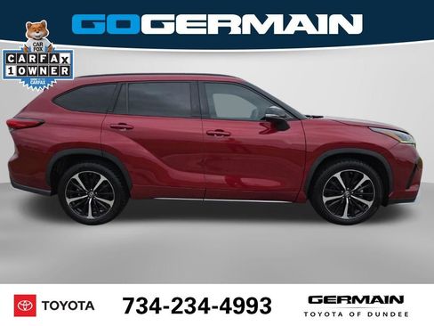 Used 2021 Toyota Highlander XSE FWD image 7