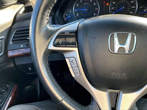 Used 2011 Honda Crosstour EX-L image 16