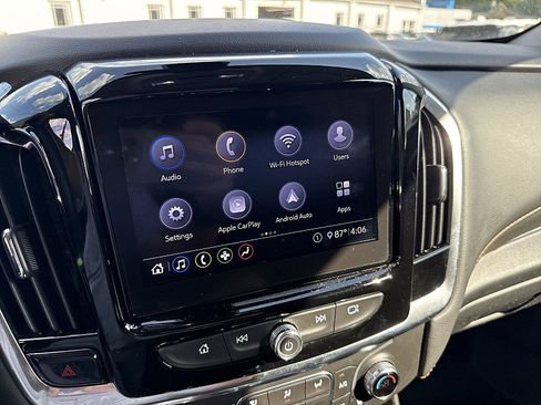 Certified 2020 Chevrolet Traverse LT image 12