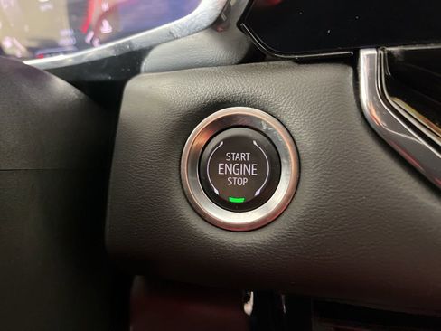 Certified 2024 GMC Canyon Elevation w/ Elevation Premium Package image 32