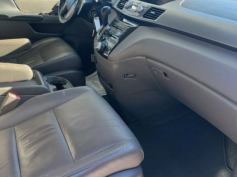 Used 2012 Honda Odyssey Touring image 38