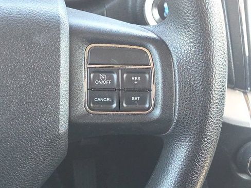 Used 2012 Dodge Journey American Value Package w/ Flexible Seating Group FWD image 35
