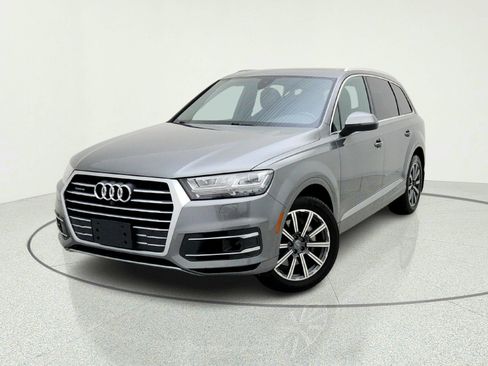 Used 2017 Audi Q7 3.0T Premium Plus AWD/4WD image 2
